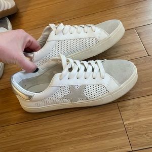Steve Madden star sneakers